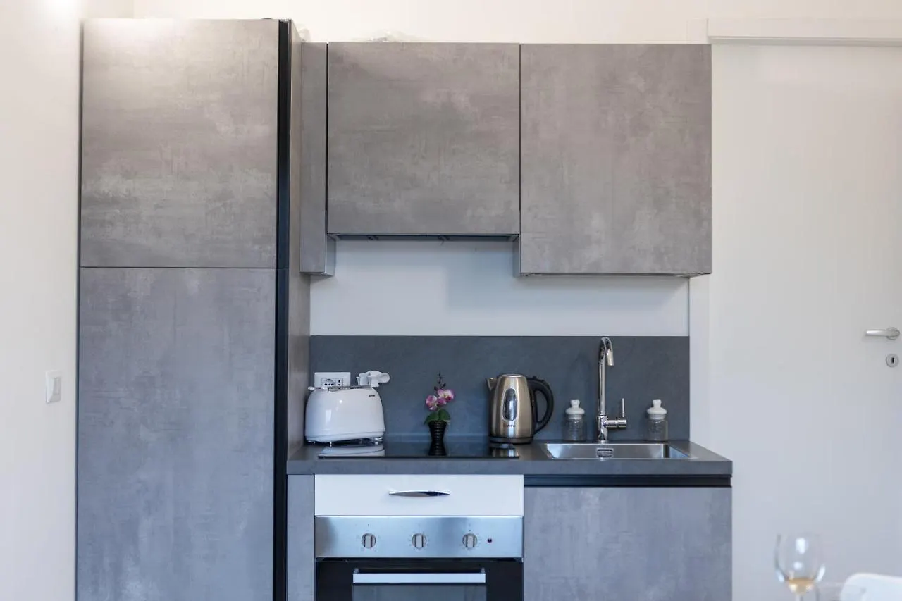 Santa Marta Apartments Milano