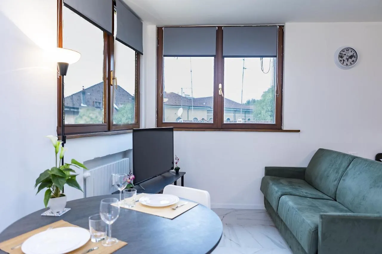Santa Marta Apartments Milan