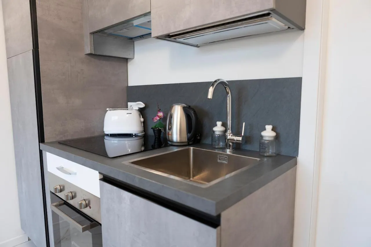 Santa Marta Apartments Milan