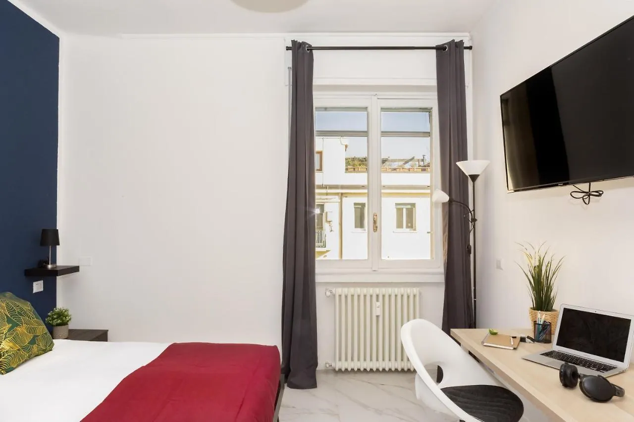 Santa Marta Apartments Milan