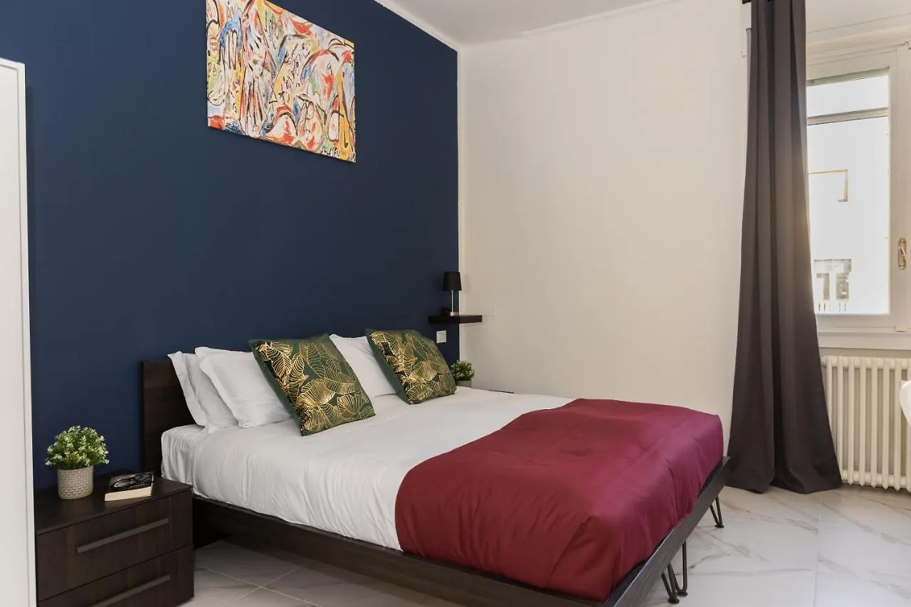 Santa Marta Apartments Milan 0*,  Italy