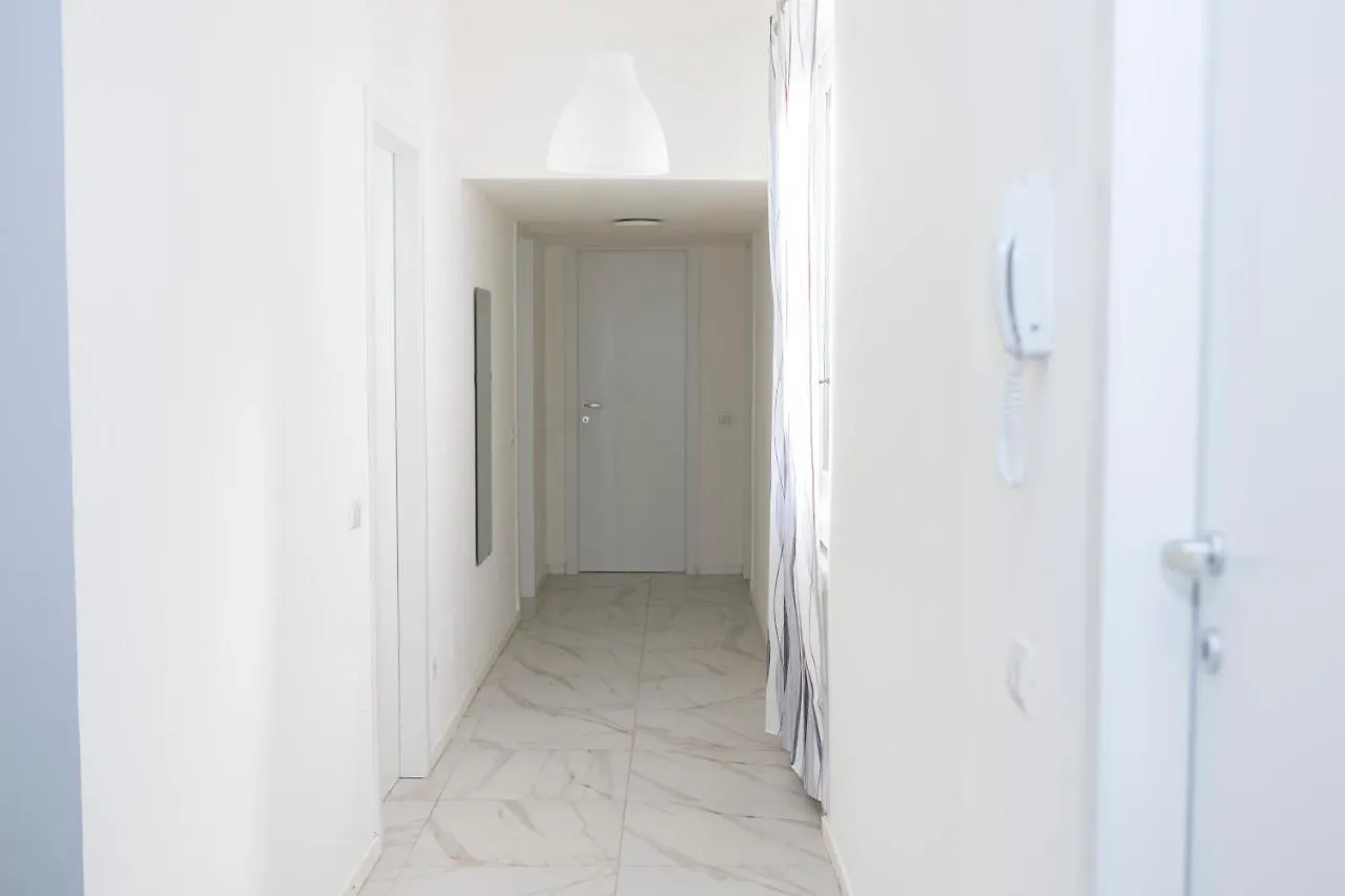 Santa Marta Apartments Milan Italy